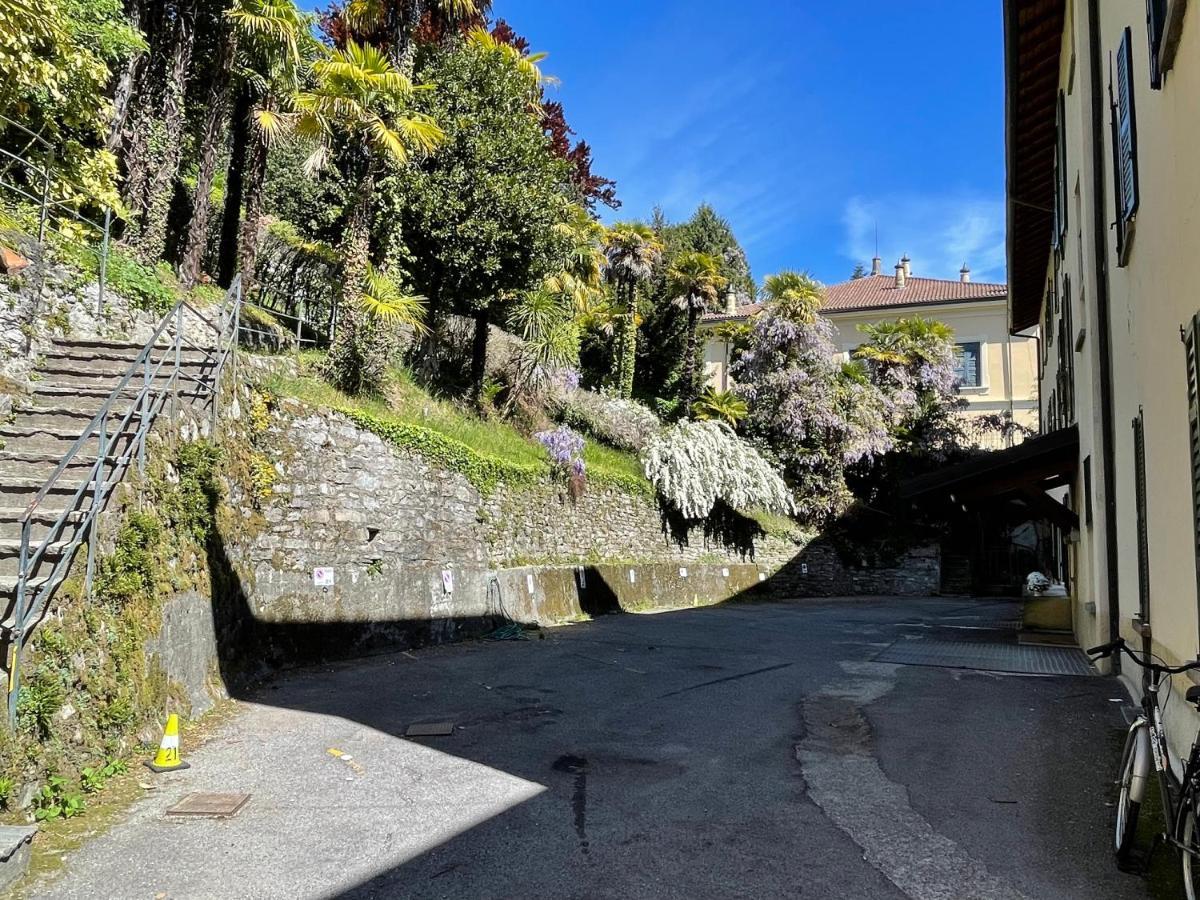 Belle Ile Lake View Suite Cadenabbia Bagian luar foto