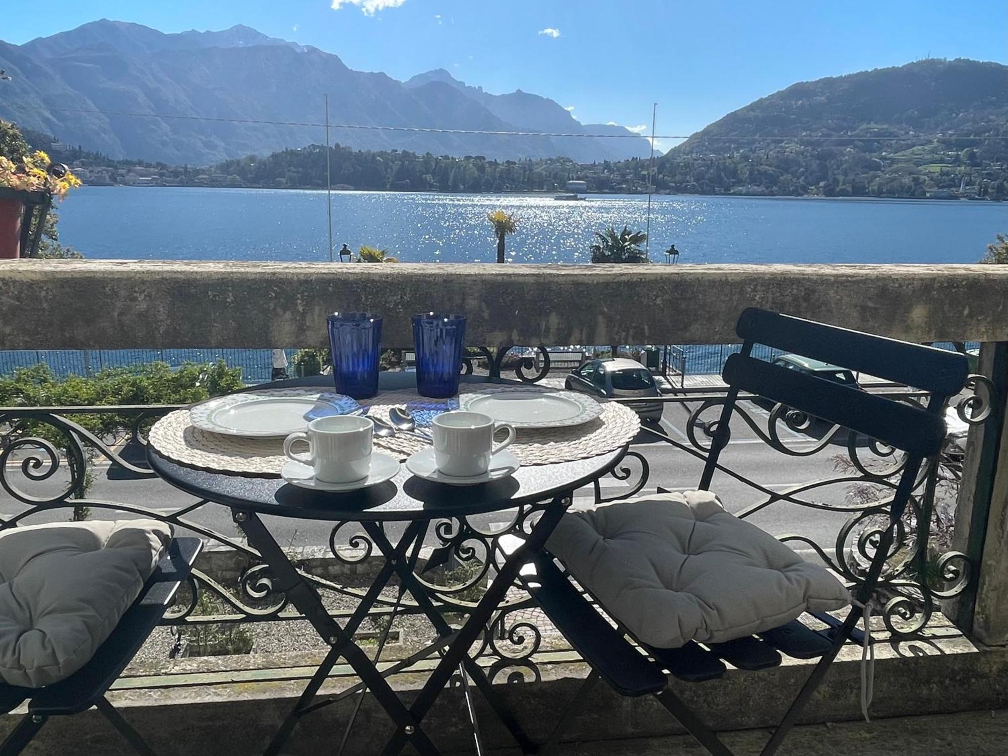 Belle Ile Lake View Suite Cadenabbia Bagian luar foto